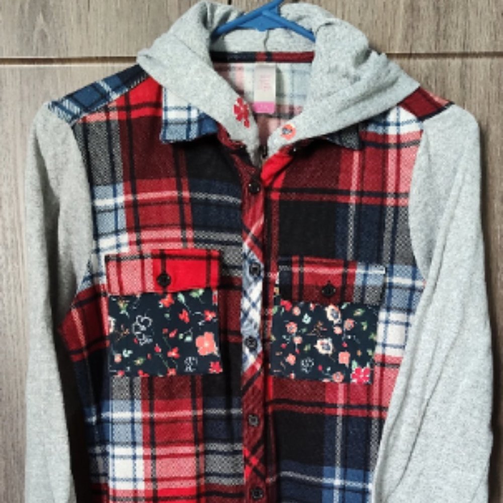 Child Upcycled Plaid Zipped Button Hooded Jacket ~ Lg 11-13 ~ PolyesterSpandex